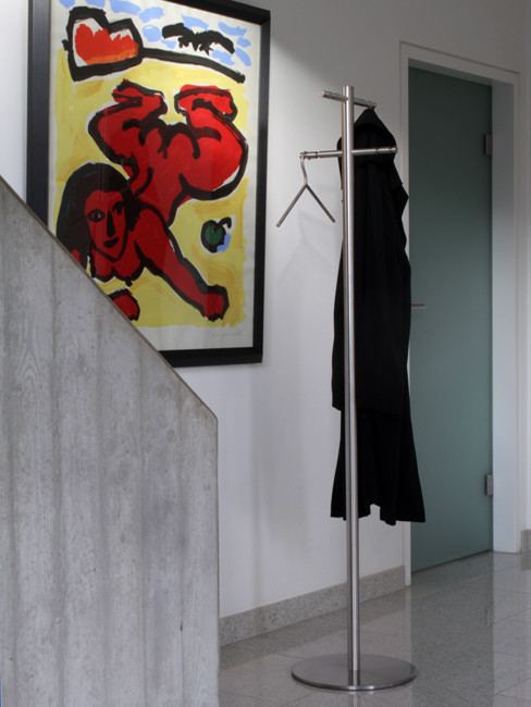 SN-G1 Standgarderobe