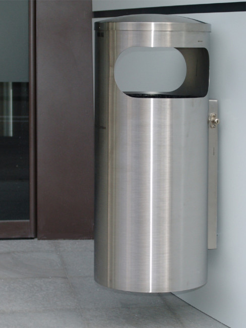 SN-150 mit großer Wandhalterung