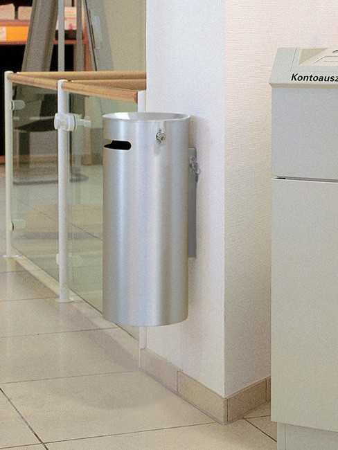 SN-107 Ascher mit Sicherheitsabfallbehälter mit Wandhalterung